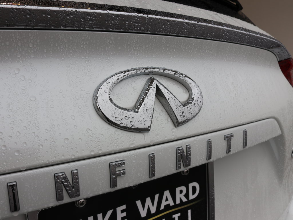 Certified 2025 INFINITI QX50 Luxe AWD/4WD image 34