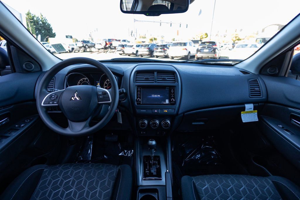 New 2025 Mitsubishi Outlander Sport ES image 20