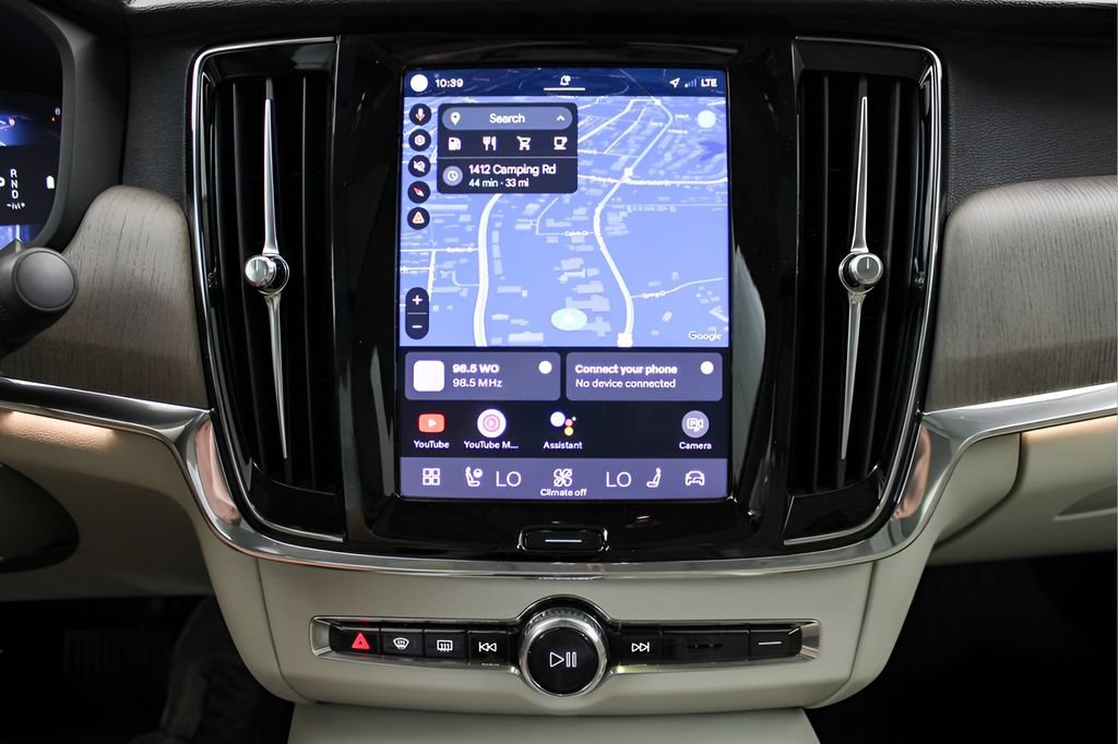 Certified 2023 Volvo S90 B6 Plus w/ Protection Package Premier AWD/4WD image 37