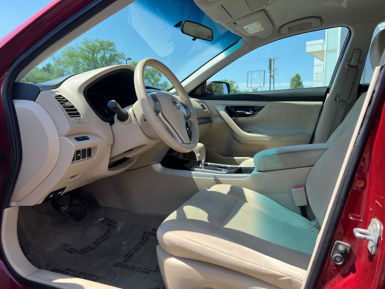 Used 2014 Nissan Altima 2.5 S FWD image 16