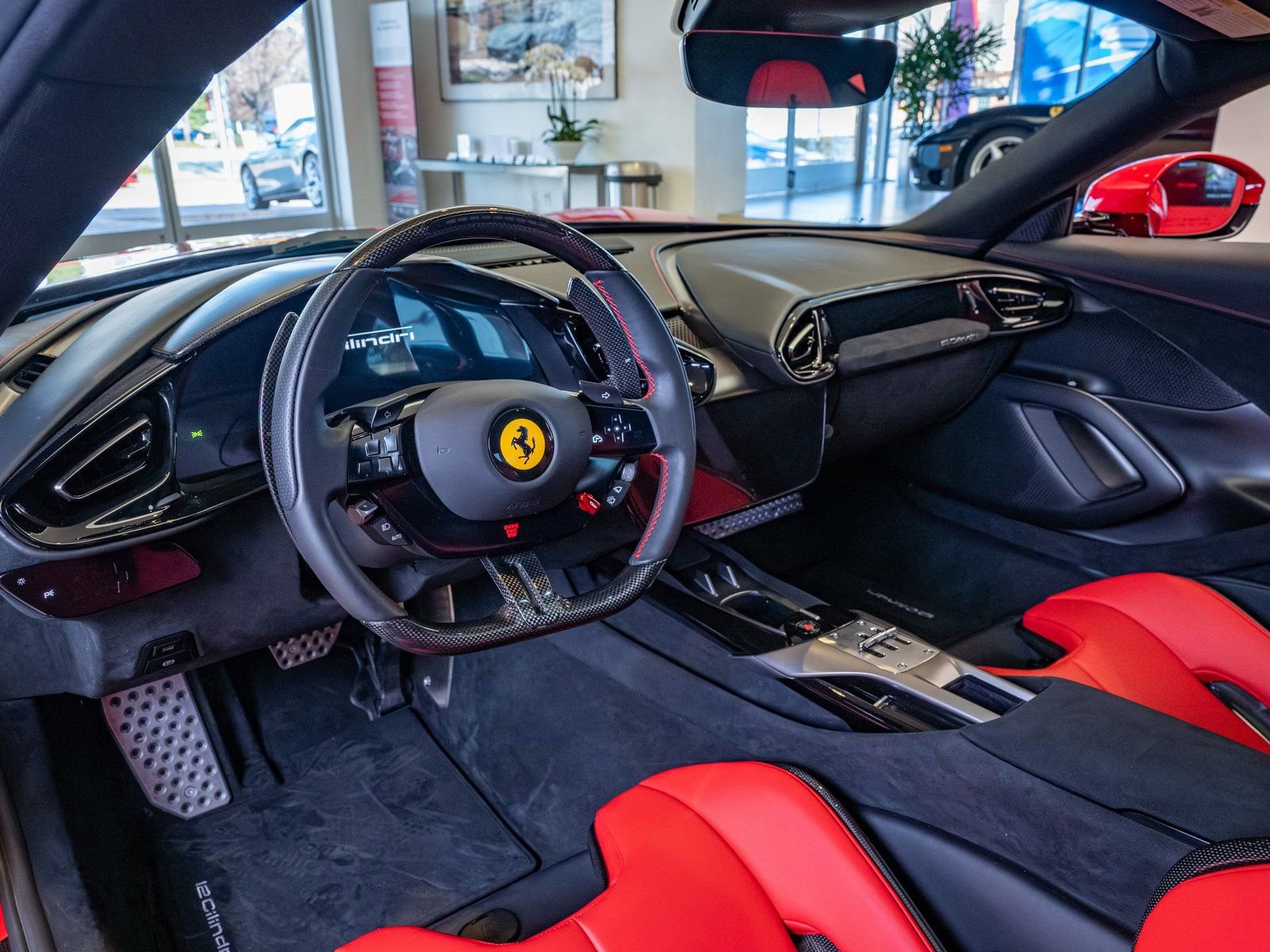 Certified 2025 Ferrari 12Cilindri RWD image 9
