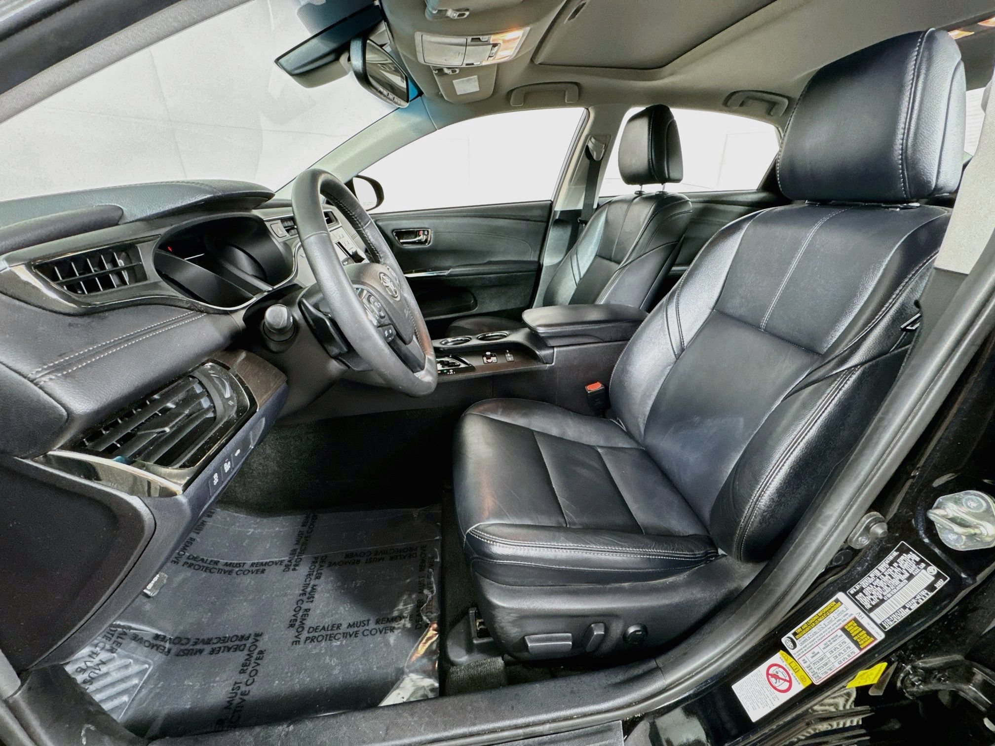 Certified 2018 Toyota Avalon XLE Premium w/ Carpet Mat Package FWD image 12