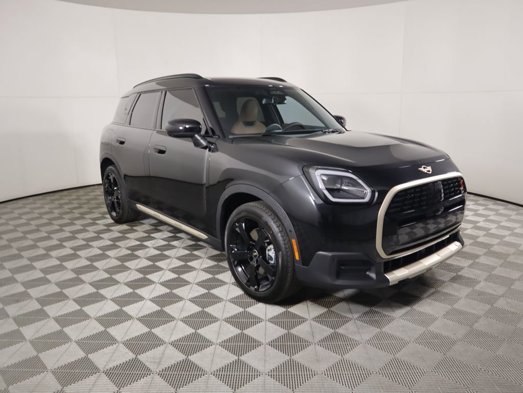 New 2026 MINI Cooper Countryman S w/ Comfort Package Max image 3