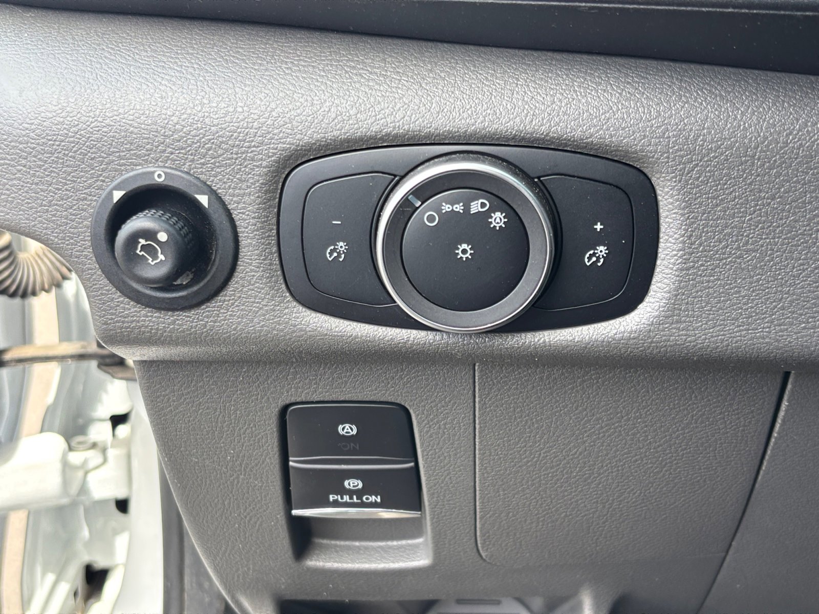 Used 2022 Ford Transit 150 Low Roof w/ Load Area Protection Package image 14