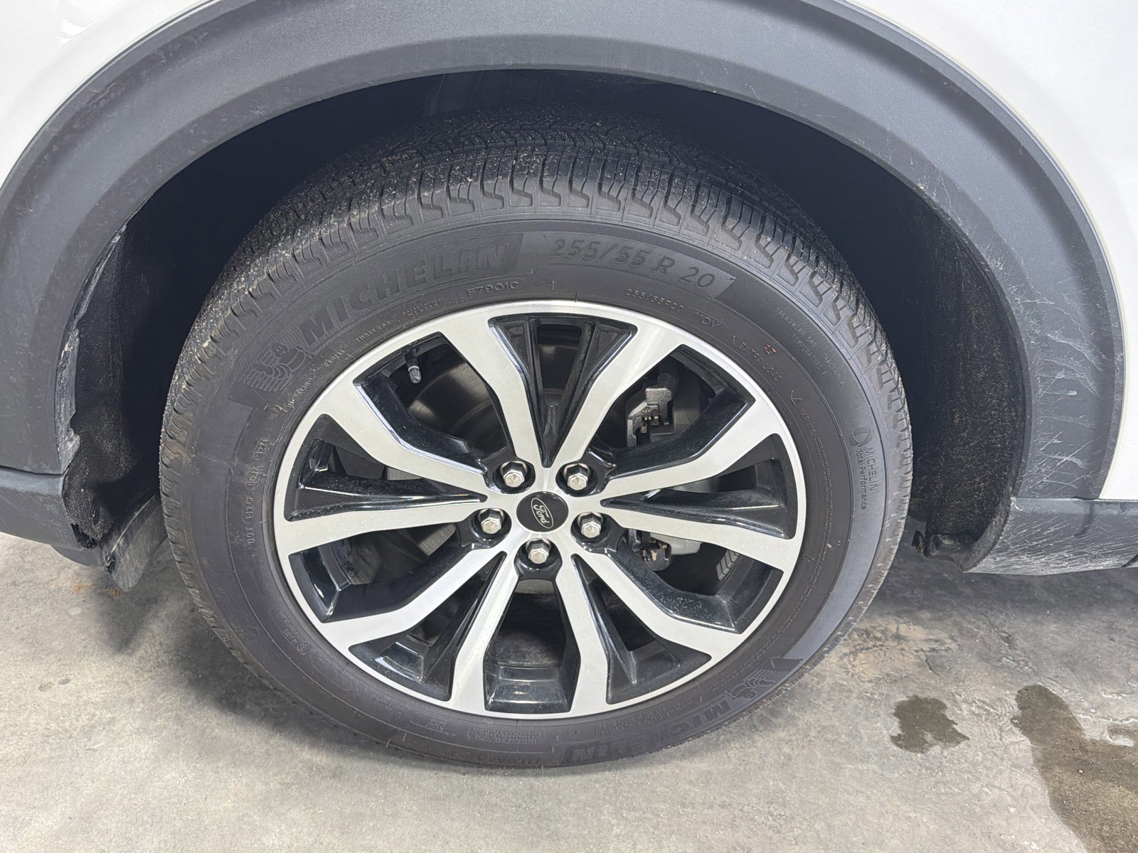 Used 2025 Ford Explorer ST-Line image 9