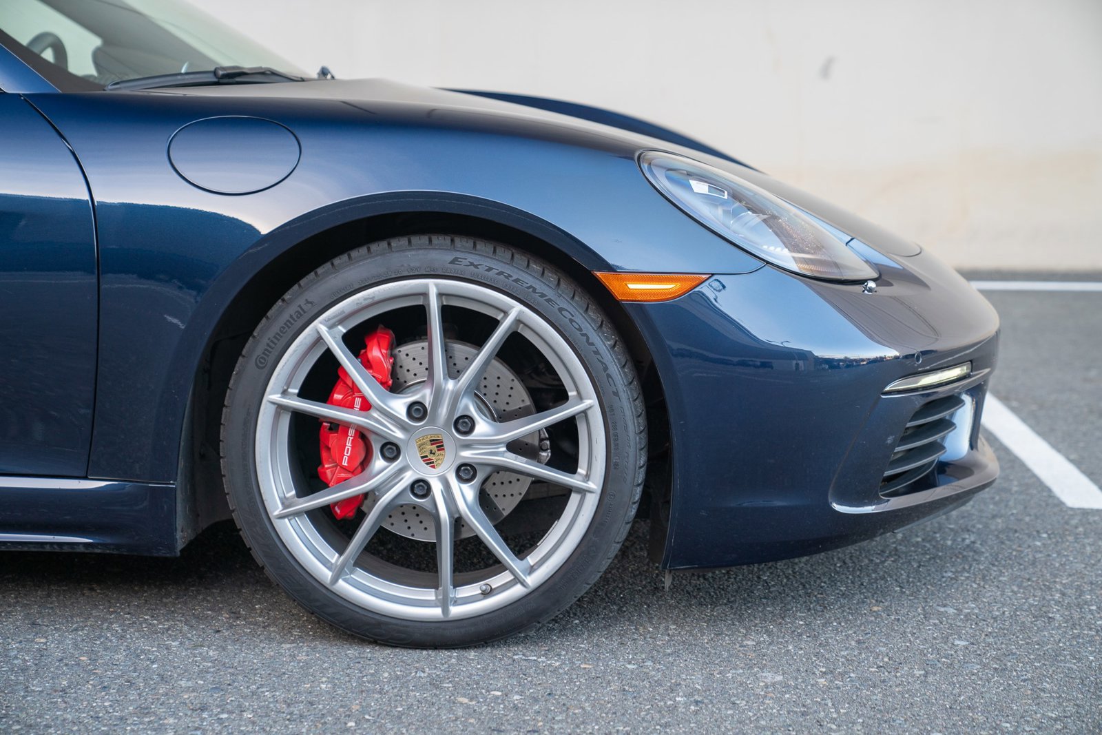 Used 2019 Porsche 718 Cayman S image 9