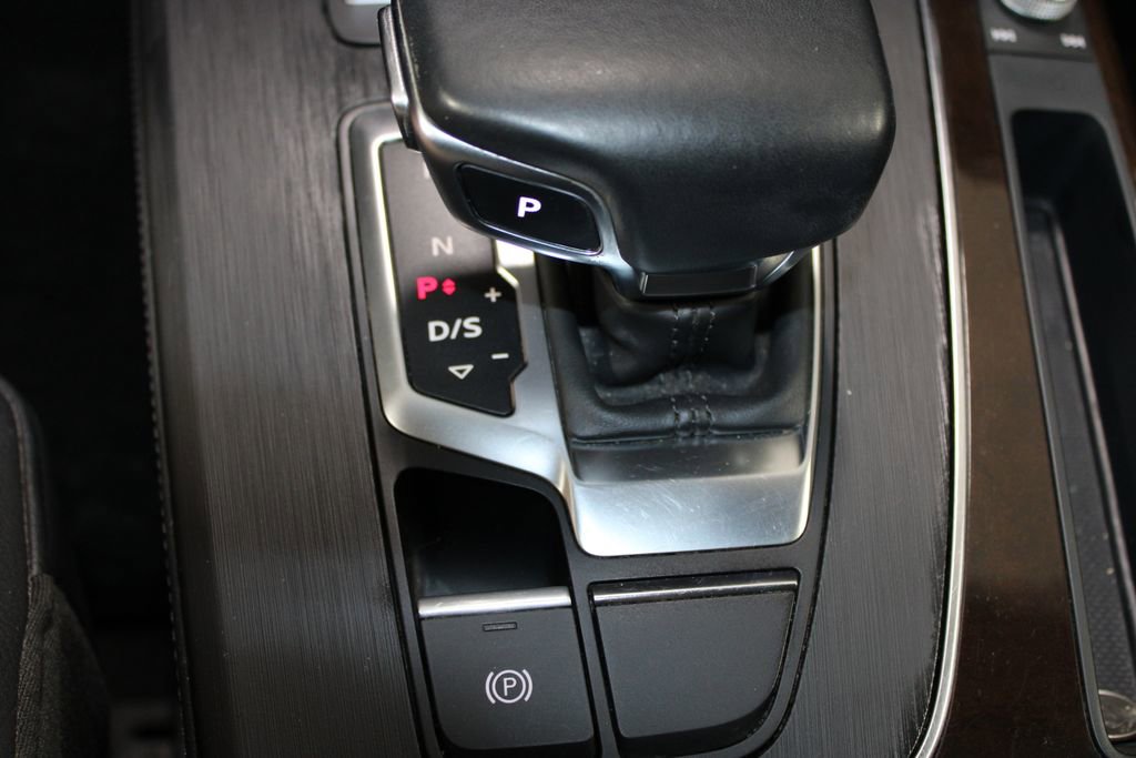 Used 2019 Audi Q5 2.0T Premium Plus w/ Premium Plus Package AWD/4WD image 30