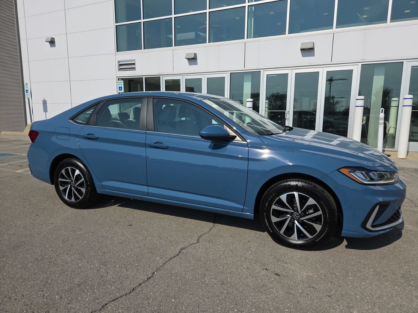 Used 2026 Volkswagen Jetta S FWD image 2