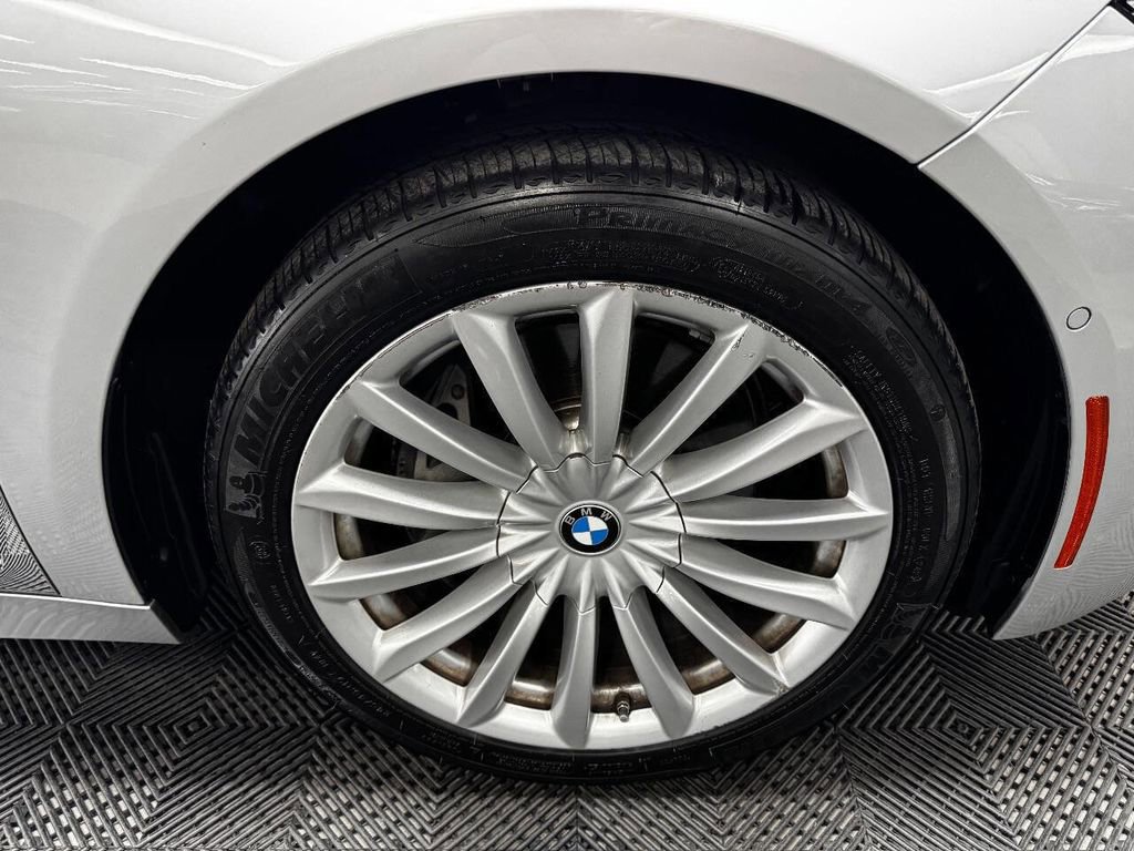 Used 2020 BMW 740i image 18