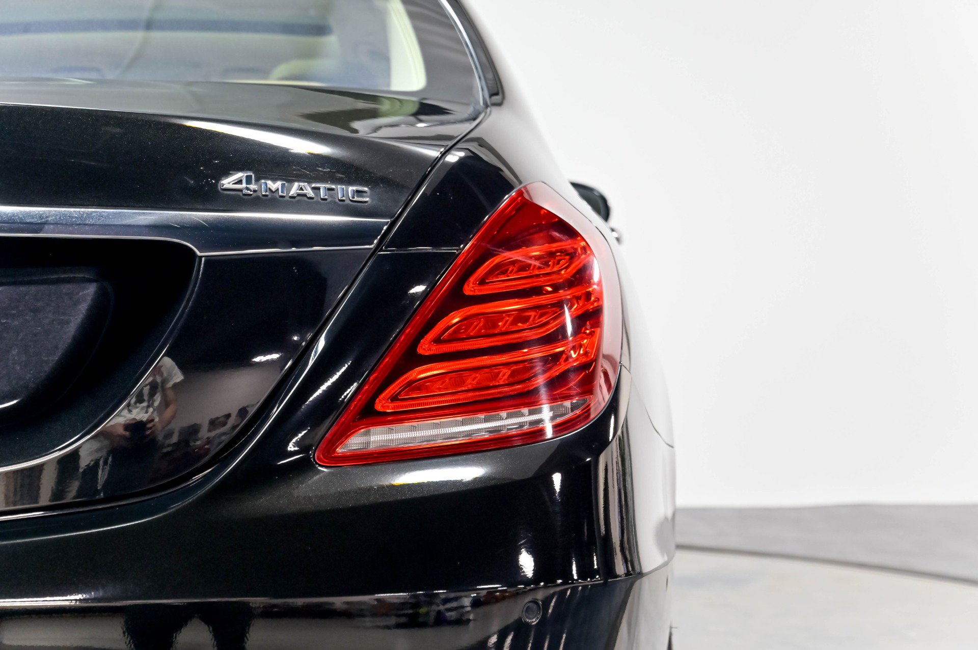 Used 2016 Mercedes-Benz S 550 4MATIC Sedan image 58