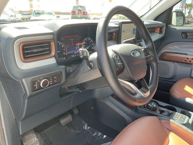 Used 2024 Ford Maverick Lariat w/ FX4 Off-Road Package image 14