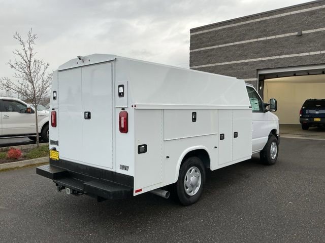 New 2025 Ford E-350 and Econoline 350 Super Duty w/ Power Equipment Group image 4