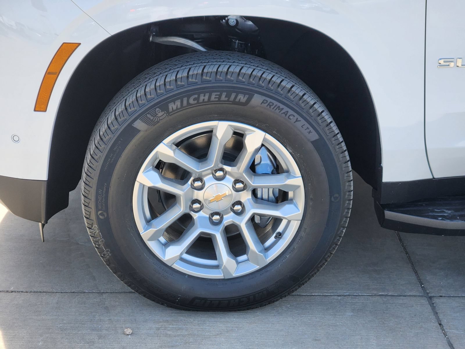 New 2026 Chevrolet Suburban LT w/ Comfort Package RWD image 11