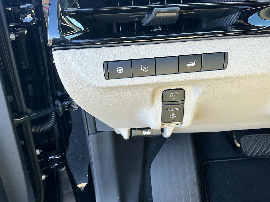 New 2026 Nissan Murano Platinum w/ Cargo Package image 13