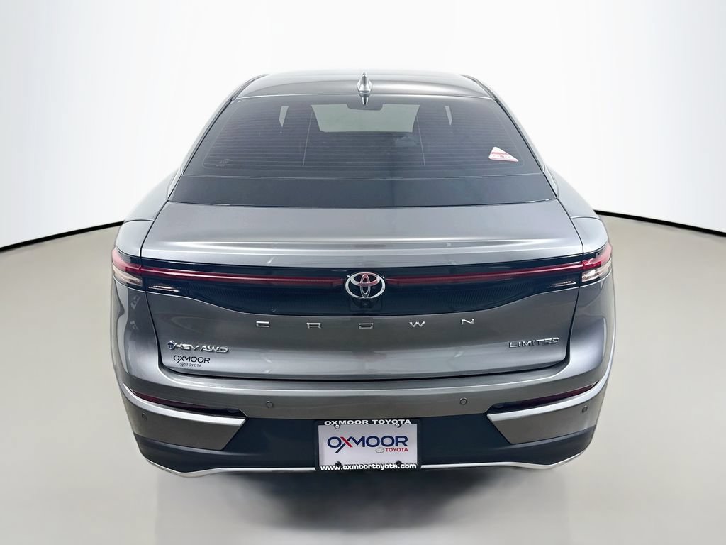 Certified 2024 Toyota Crown AWD/4WD image 6