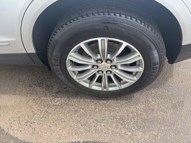Used 2017 Cadillac XT5 Luxury AWD/4WD image 46