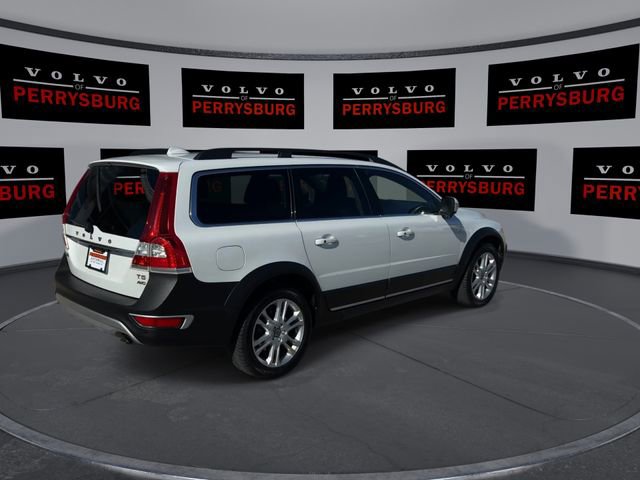 Used 2016 Volvo XC70 T5 Platinum w/ Climate Package image 8