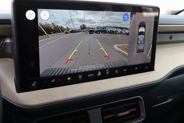 New 2025 Ford Maverick Lariat w/ 4K Tow Package image 32