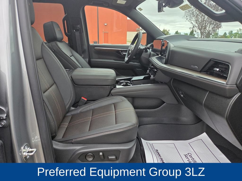 Used 2026 Chevrolet Tahoe High Country w/ Sun And Tow Package AWD/4WD image 32