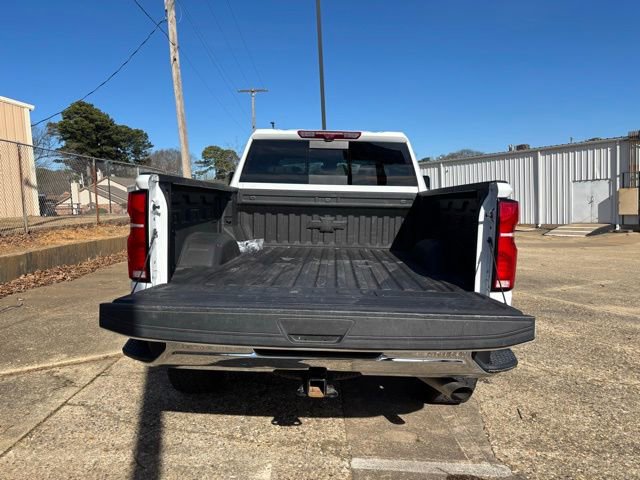 Used 2024 Chevrolet Silverado 2500 LTZ w/ LTZ Convenience Package image 11