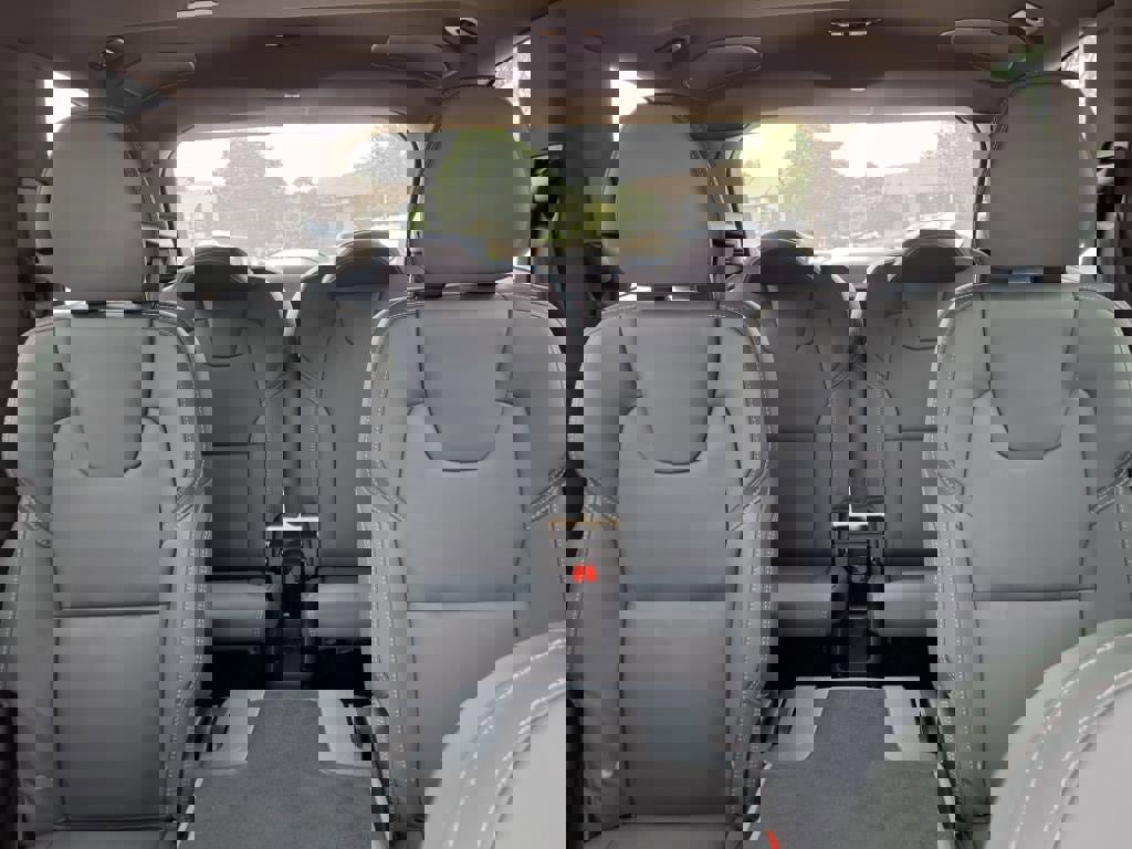 Used 2024 Volvo XC90 T8 Ultimate image 46