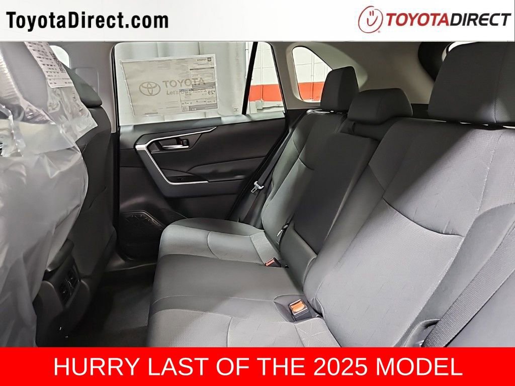 New 2025 Toyota RAV4 XLE image 19