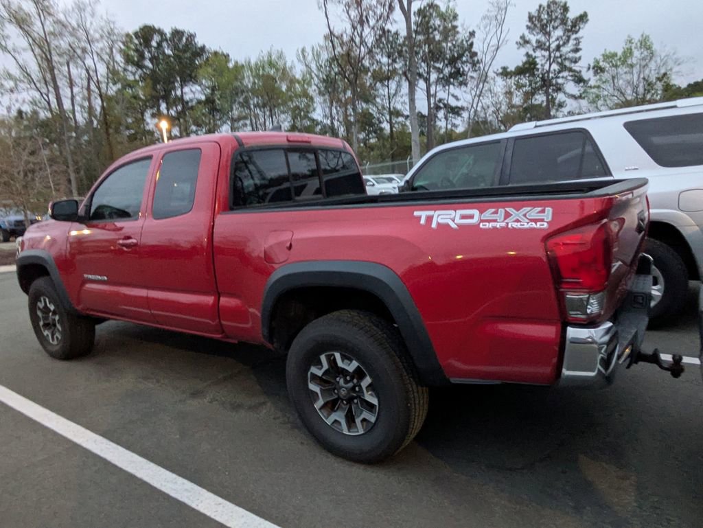 Used 2017 Toyota Tacoma TRD Off-Road w/ Tow Package image 5