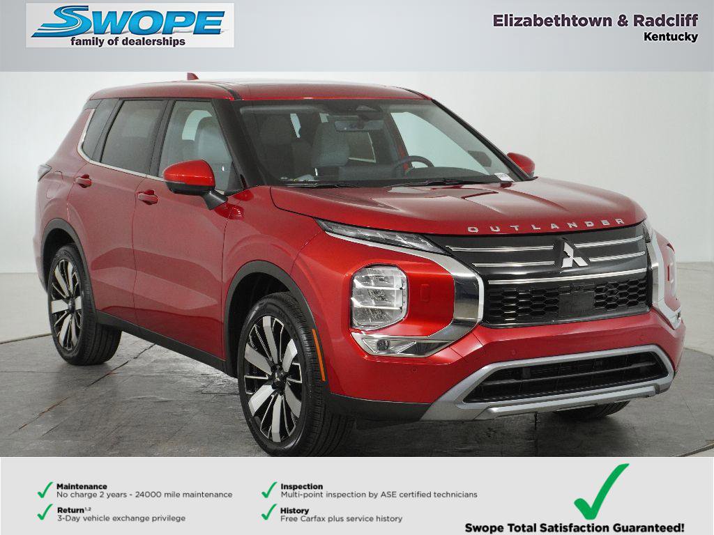 Used 2025 Mitsubishi Outlander SE AWD/4WD image 1