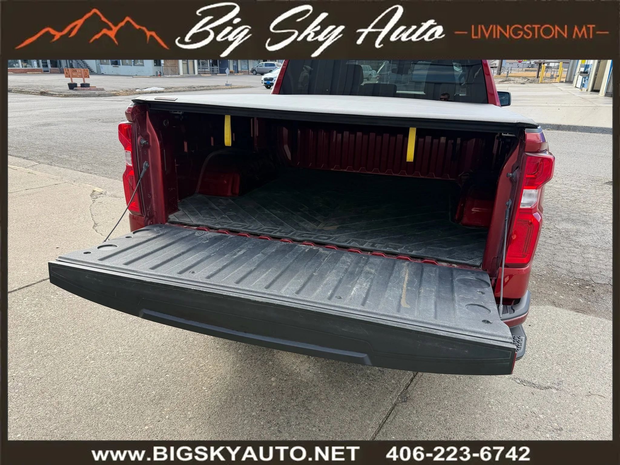Used 2023 Chevrolet Silverado 1500 RST w/ LPO, Liner Protection Package image 9