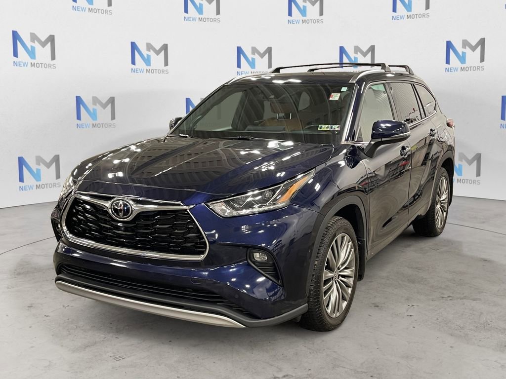 Used 2021 Toyota Highlander Platinum image 1