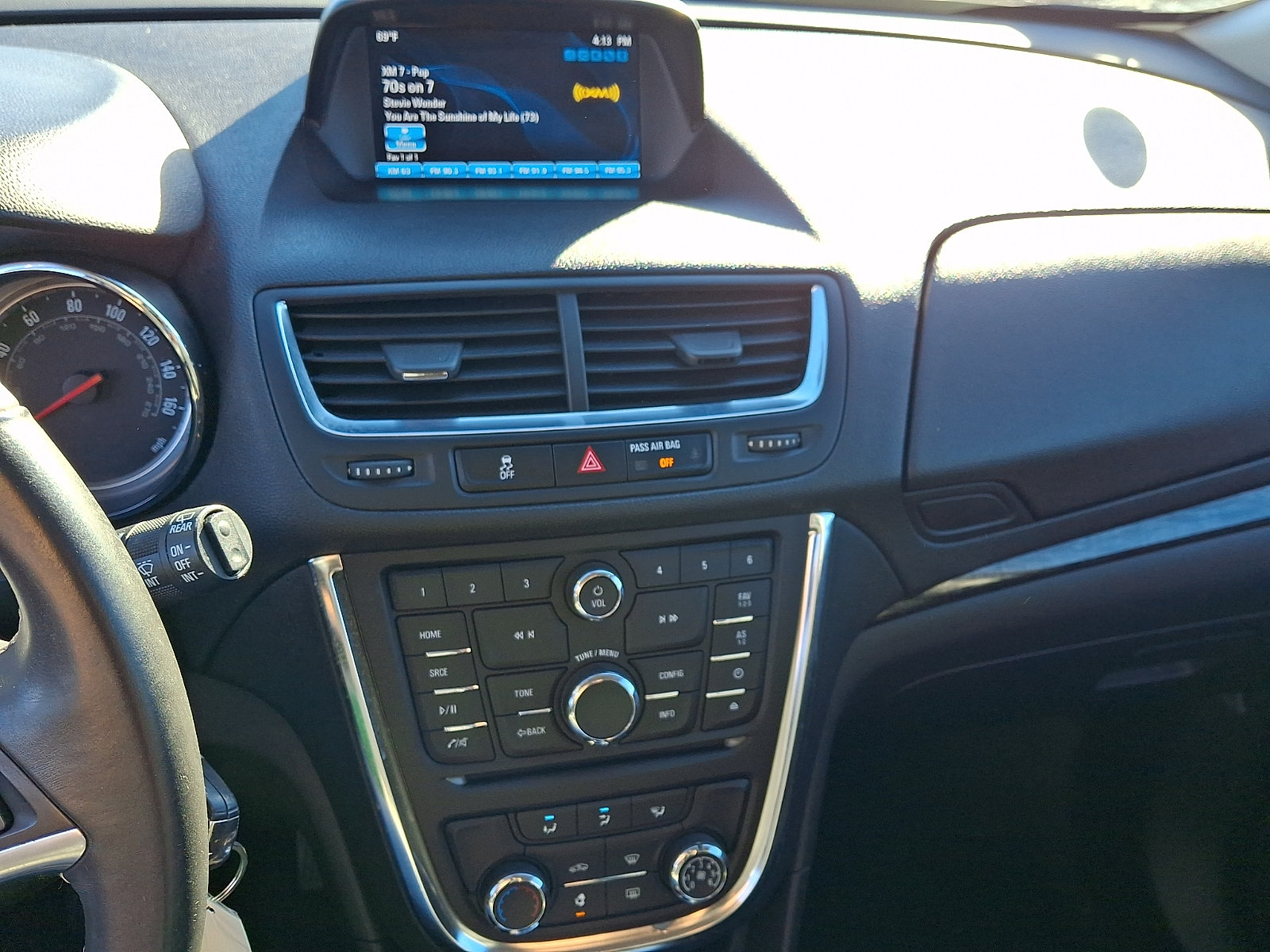 Used 2015 Buick Encore AWD image 15