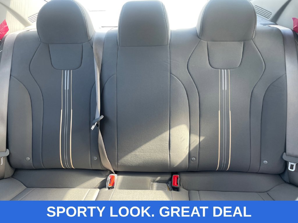 Used 2026 Hyundai Elantra Sport FWD image 14