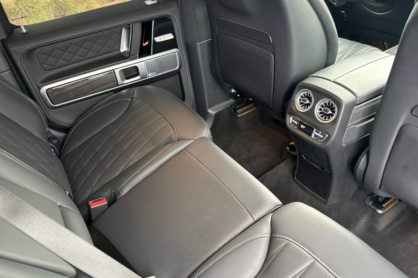 Used 2024 Mercedes-Benz G 550 image 30