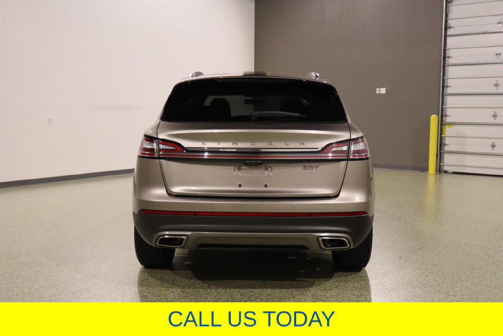 Used 2019 Lincoln Nautilus Select FWD image 10