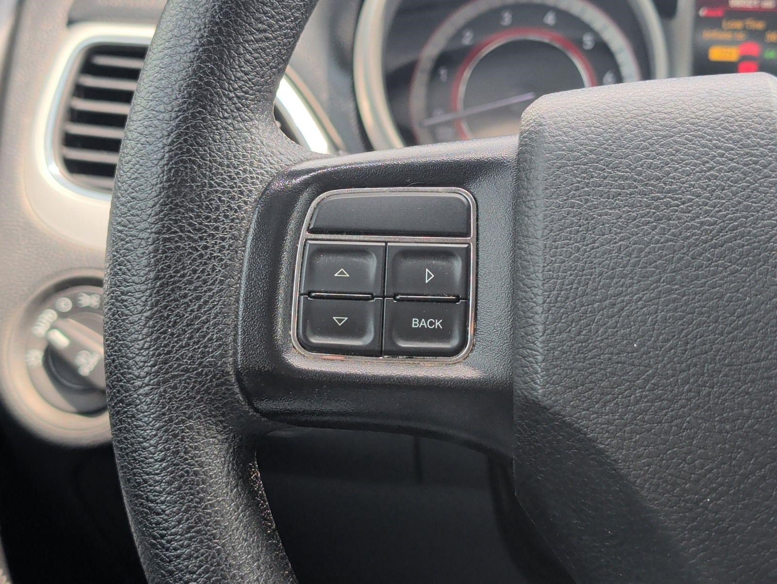 Used 2019 Dodge Journey SE FWD image 14