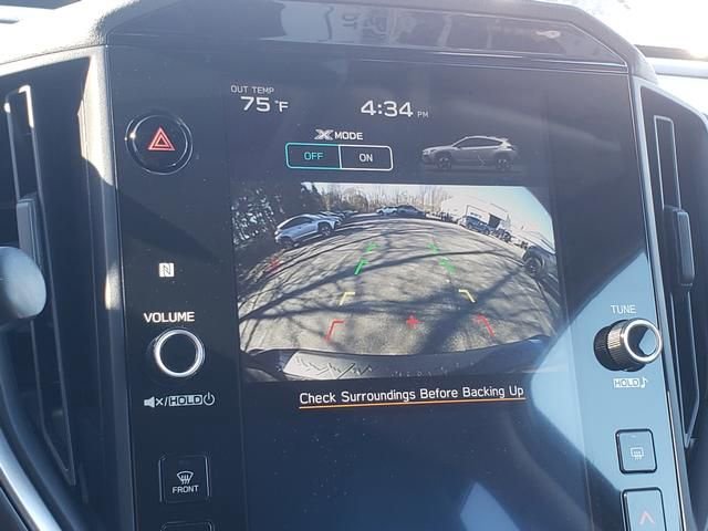 Used 2024 Subaru Crosstrek 2.0i Premium image 18