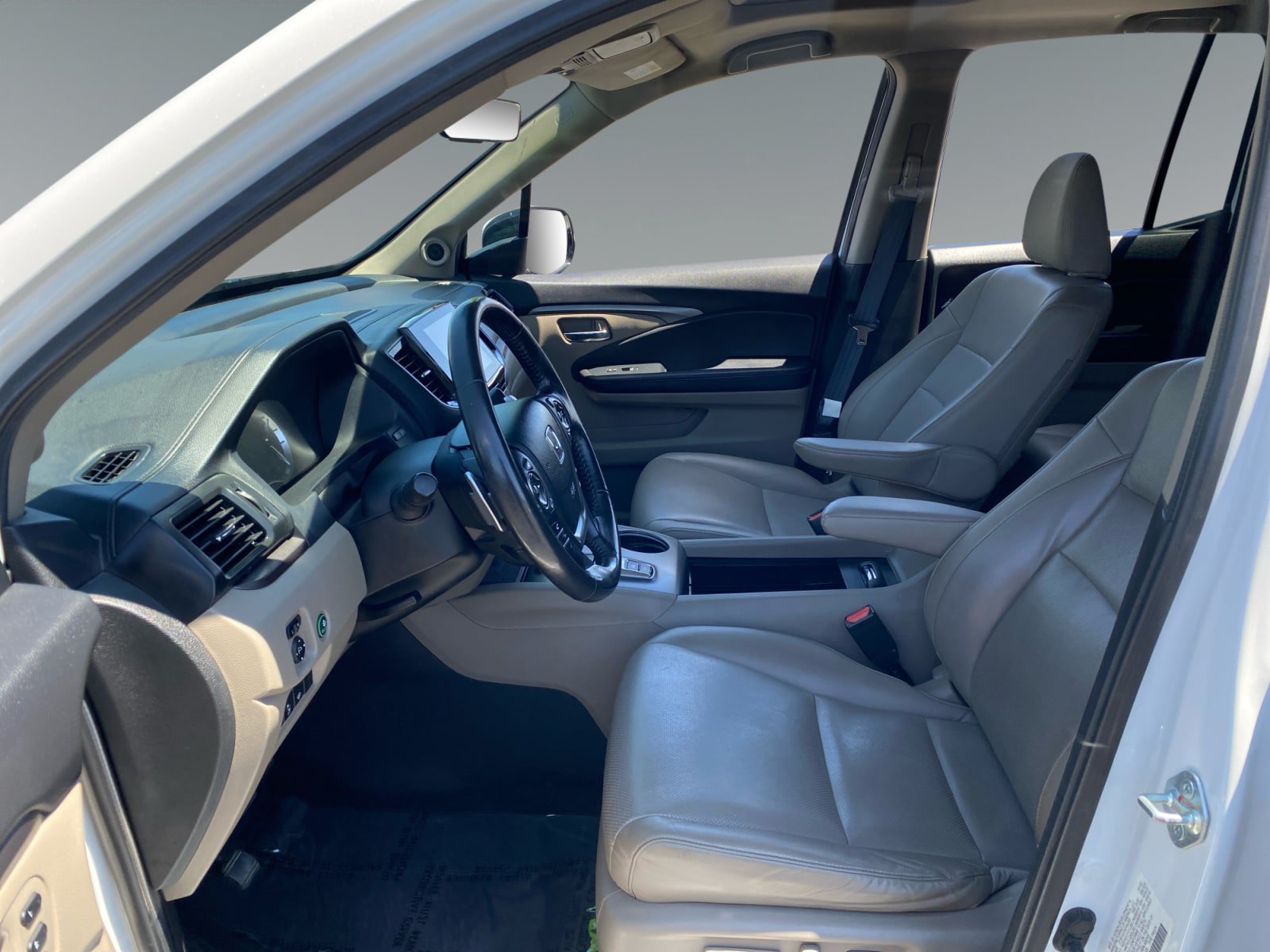 Used 2023 Honda Ridgeline RTL-E image 9