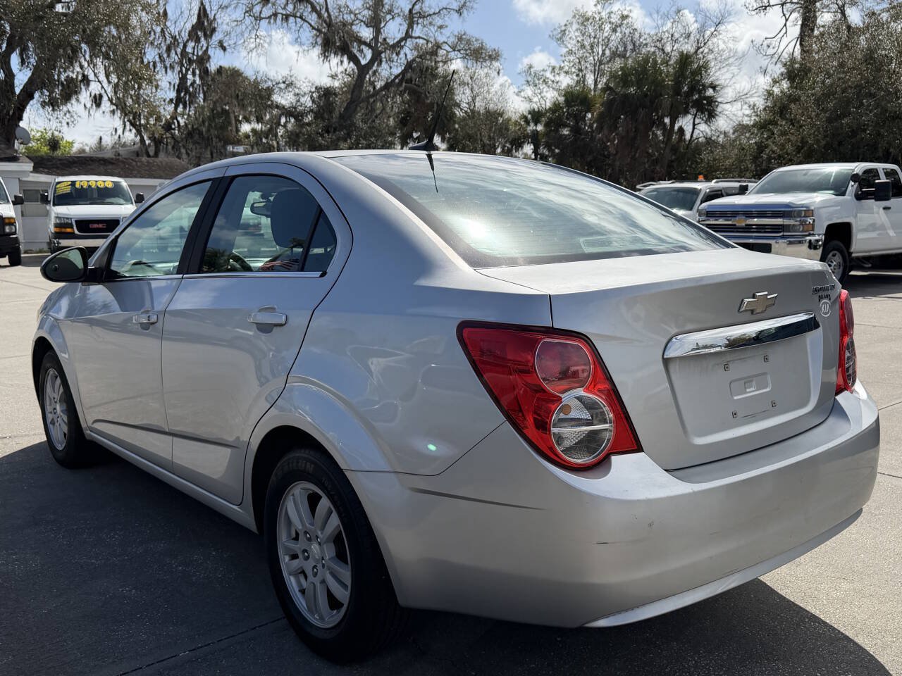 Used 2014 Chevrolet Sonic LT FWD image 6