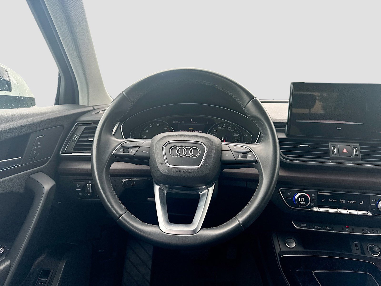 Used 2021 Audi Q5 2.0T Premium AWD/4WD image 24