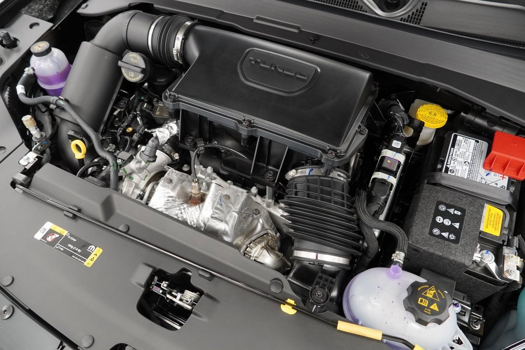 Certified 2025 Jeep Compass Latitude w/ Convenience Group image 50