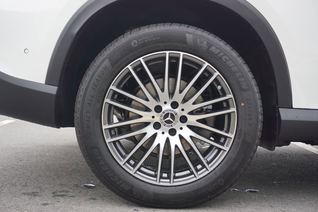 New 2026 Mercedes-Benz GLC 300 4MATIC image 17