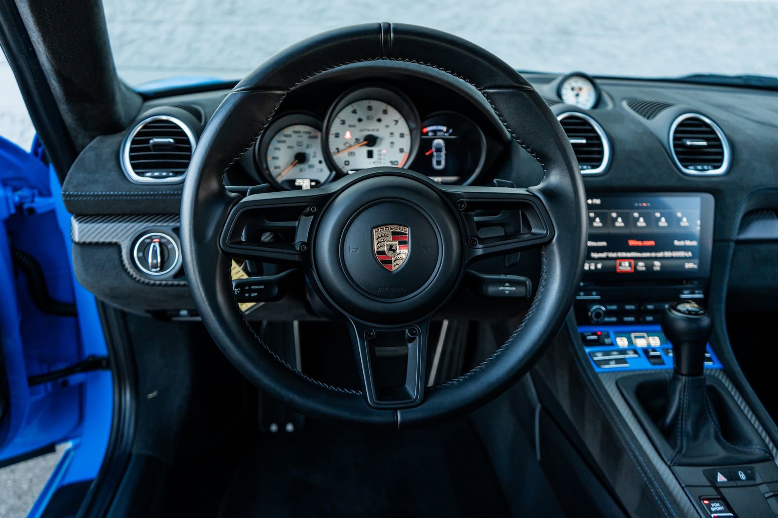 Used 2023 Porsche 718 Cayman GT4 RS RWD image 32