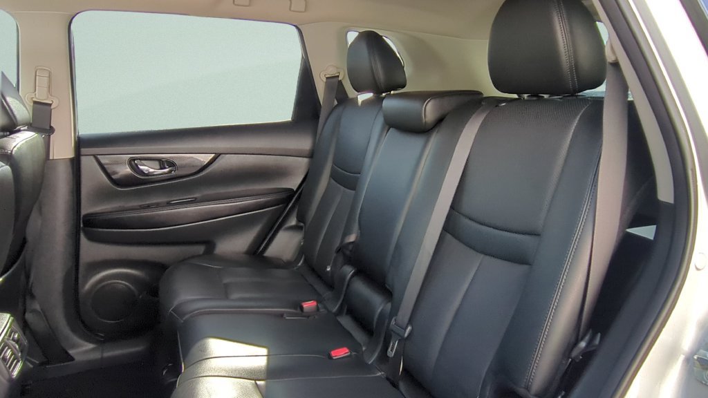 Certified 2018 Nissan Rogue SL FWD image 10
