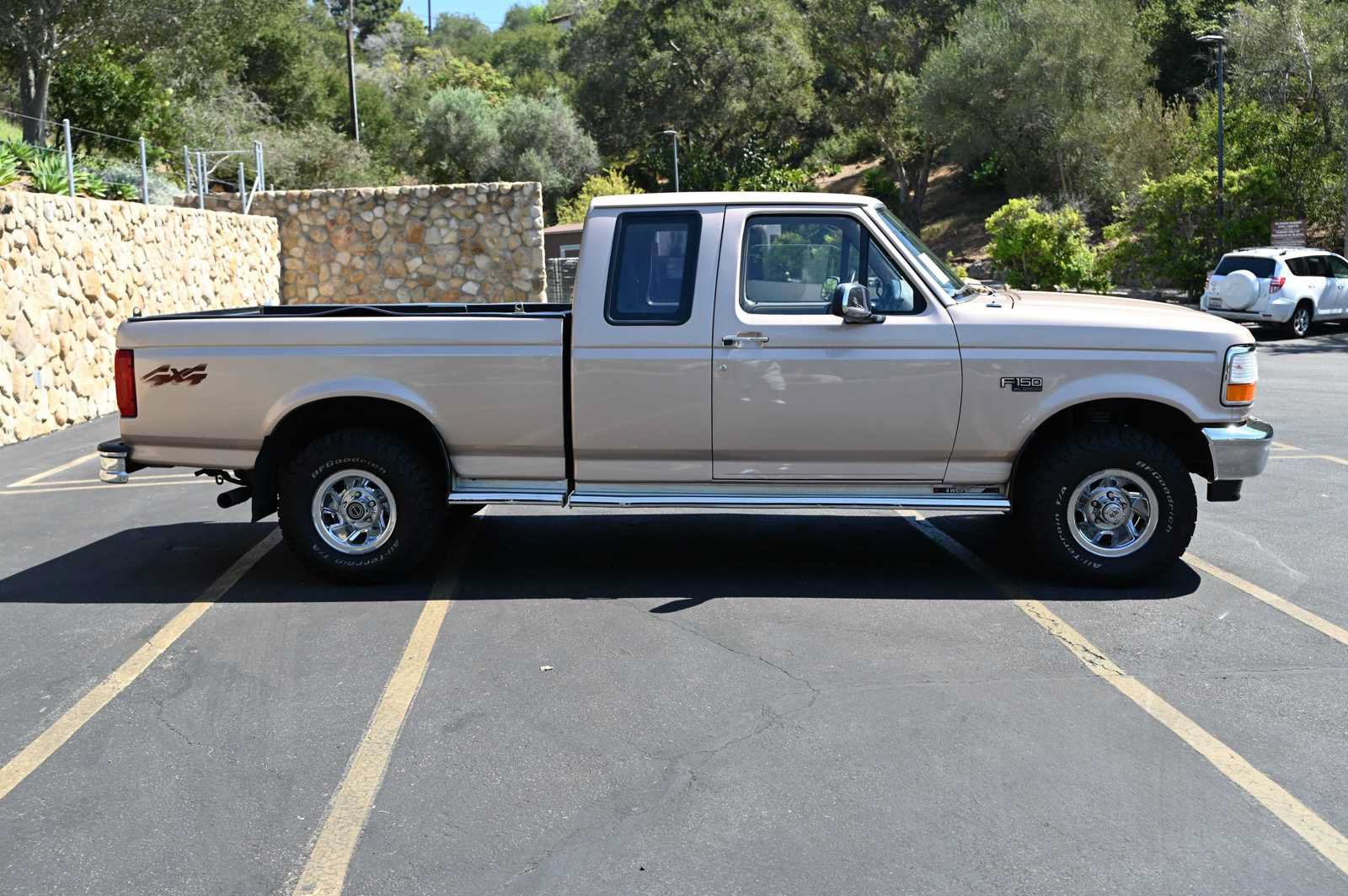 Used 1996 Ford F150 XL AWD/4WD image 6