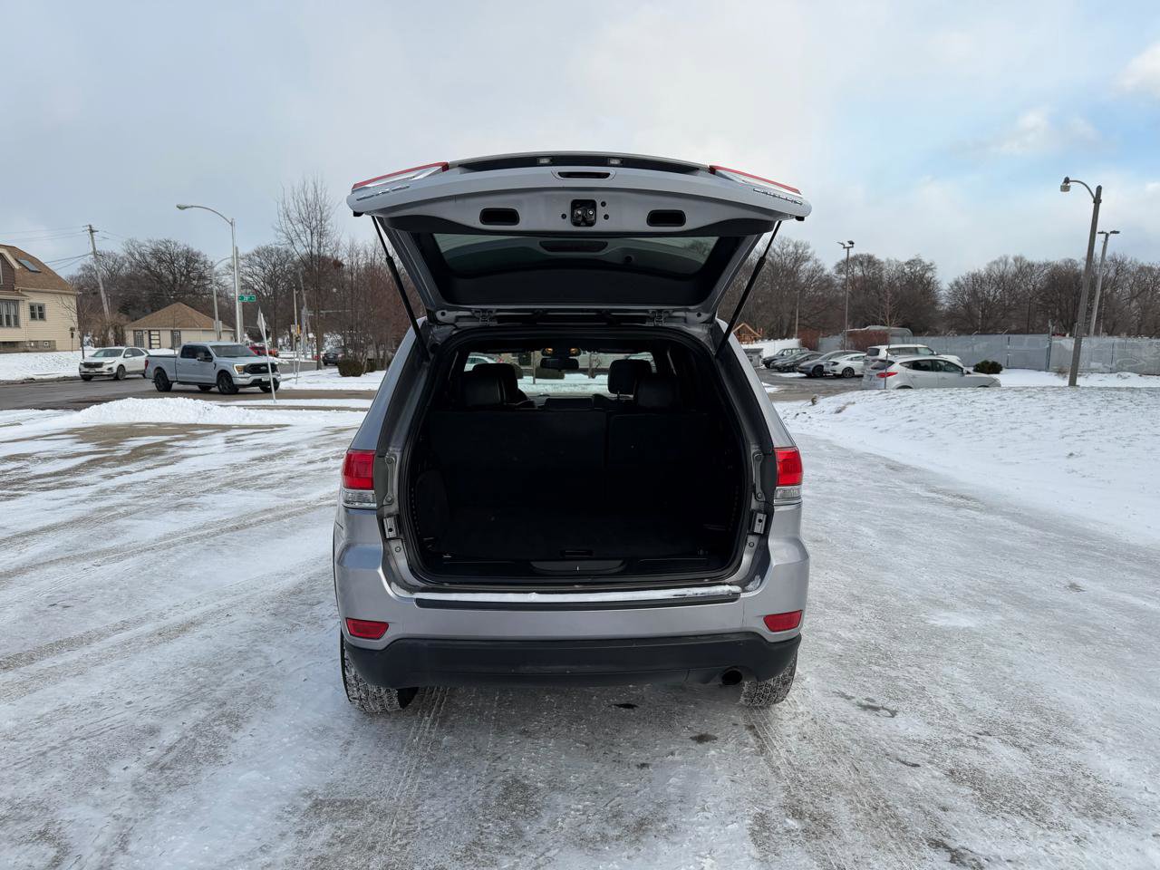 Used 2016 Jeep Grand Cherokee Laredo image 7