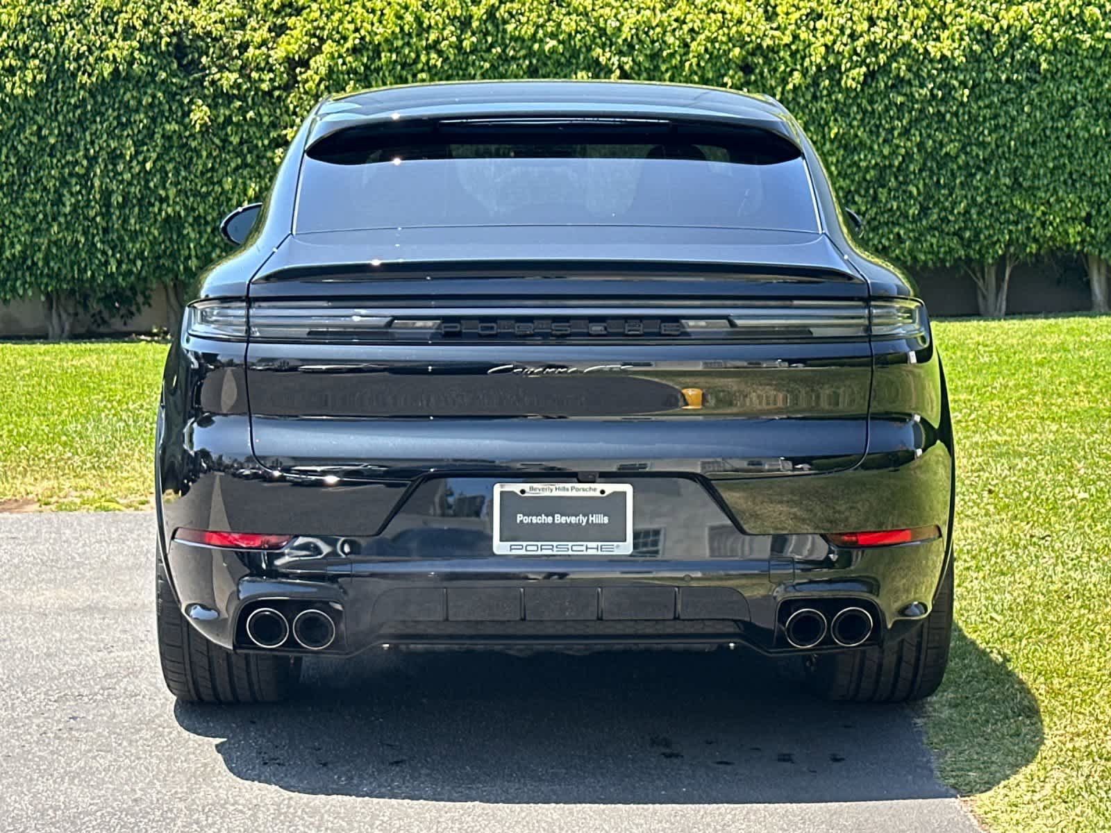 New 2026 Porsche Cayenne GTS AWD/4WD image 7
