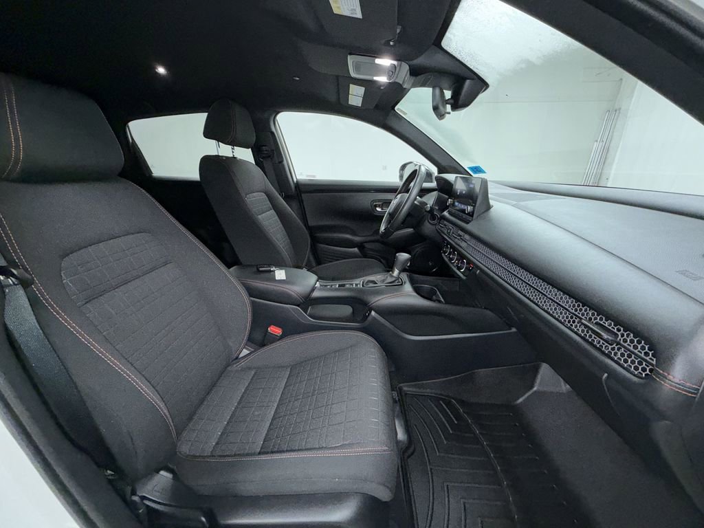 Used 2024 Honda HR-V Sport image 13