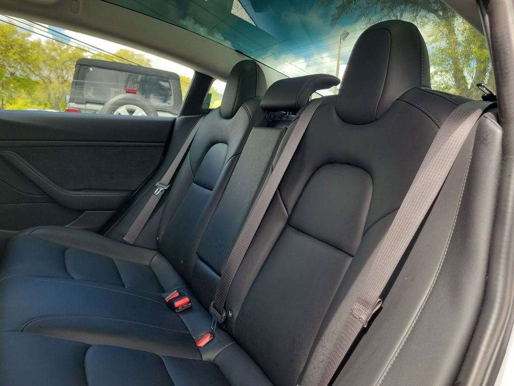 Used 2018 Tesla Model 3 Long Range image 14