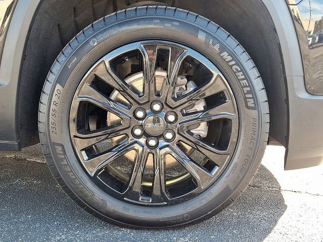 Used 2023 GMC Acadia SLE w/ Driver Convenience Package image 9