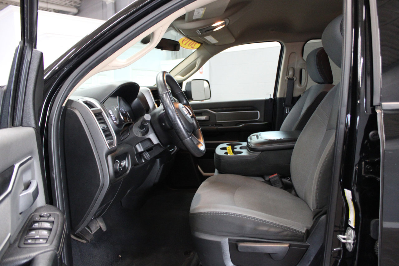 Used 2019 RAM 2500 Big Horn image 9